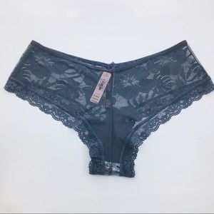 VIS NWT Blue Grey Floral lace bikini Large